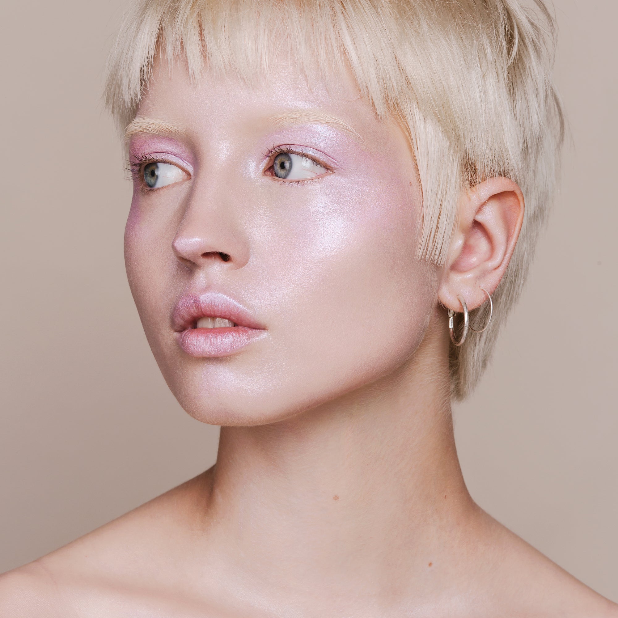 Cosmic drops 4 - Aurora Baurealis - Madara - Odessence - Beauté Naturelle - Institut - Bordeaux