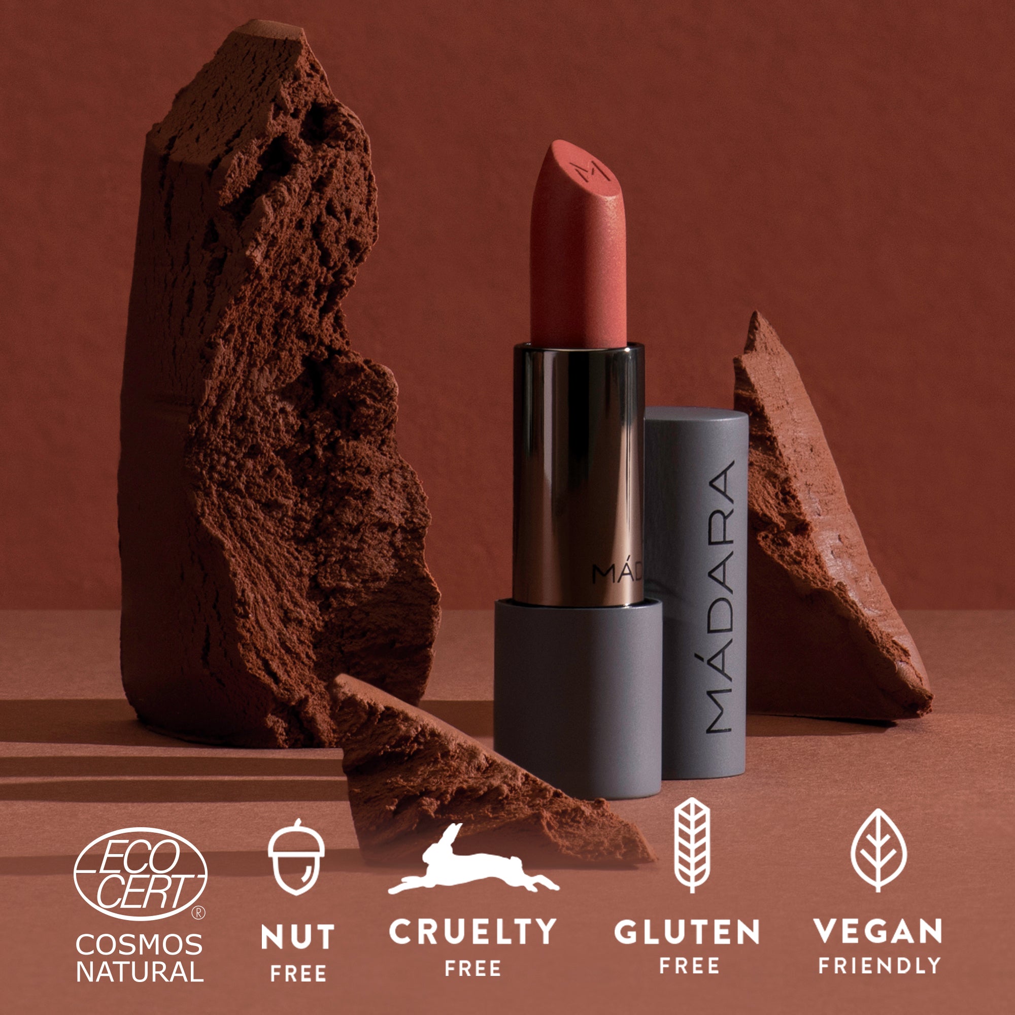 Rouge à lèvre Velvet Wear 33 - Magma - Madara - Odessence - Beauté Naturelle - Institut - Bordeaux