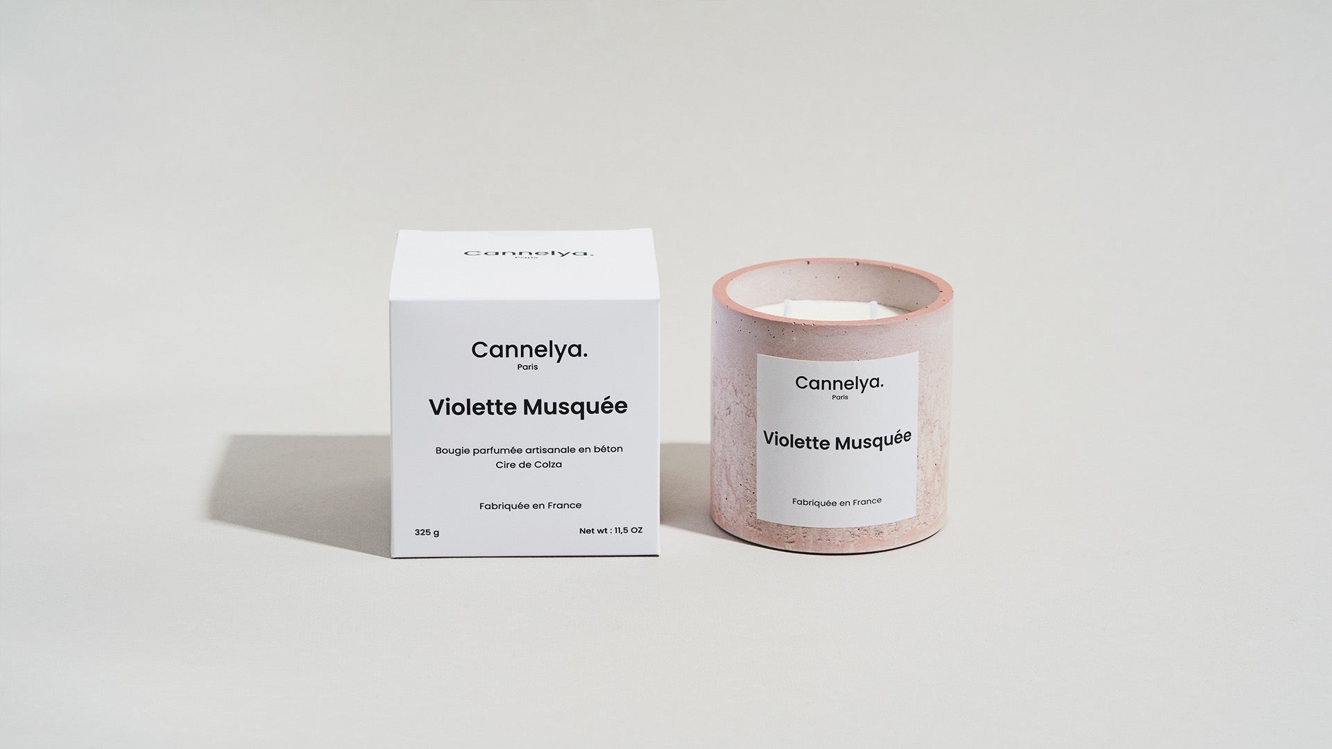 Bougie parfumée Cannelya. Violette musquée