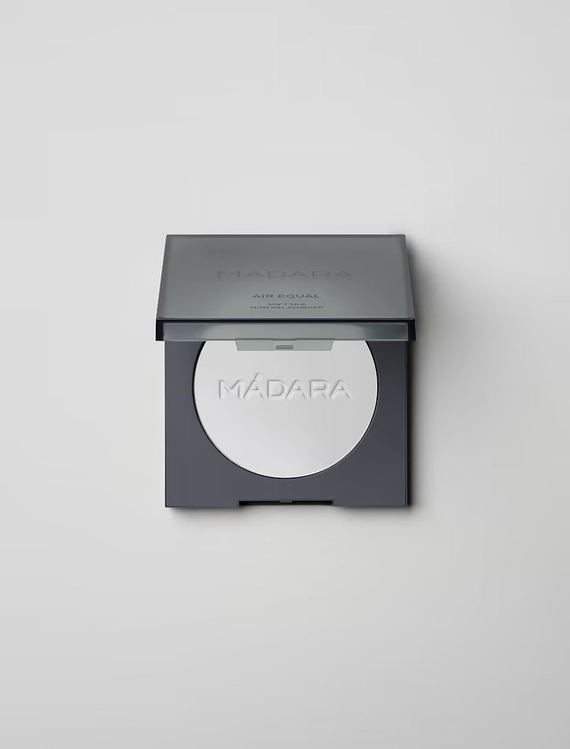 Poudre minérale air equal madara 