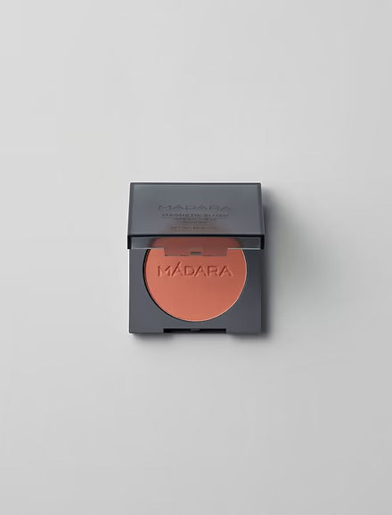 MAGNETIC BLUSH MINERAL MADARA