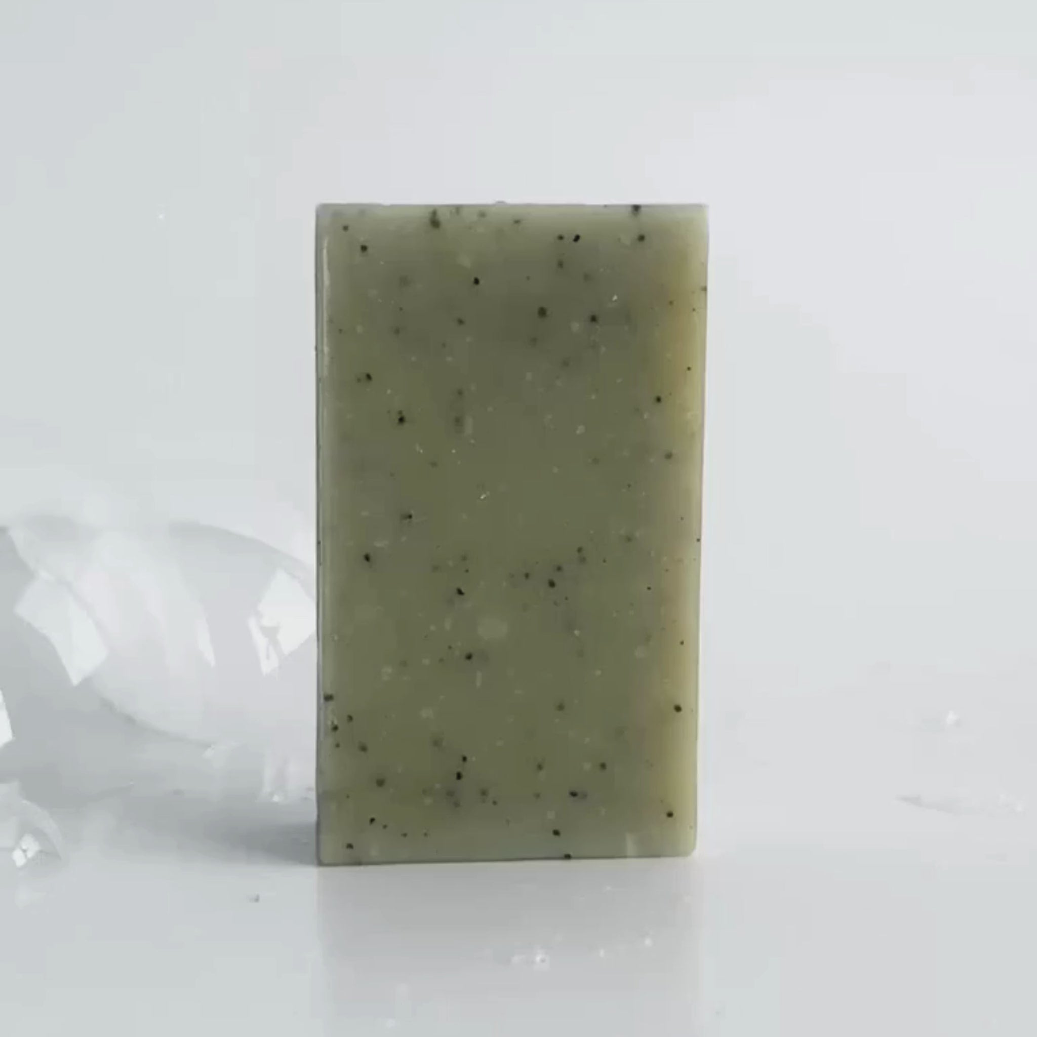 L'Emir - Savon Bio au Cèdre et au Carbon - Clémence & Vivien - Cosmétique bio à Bordeaux